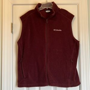 Men’s Columbia fleece vest